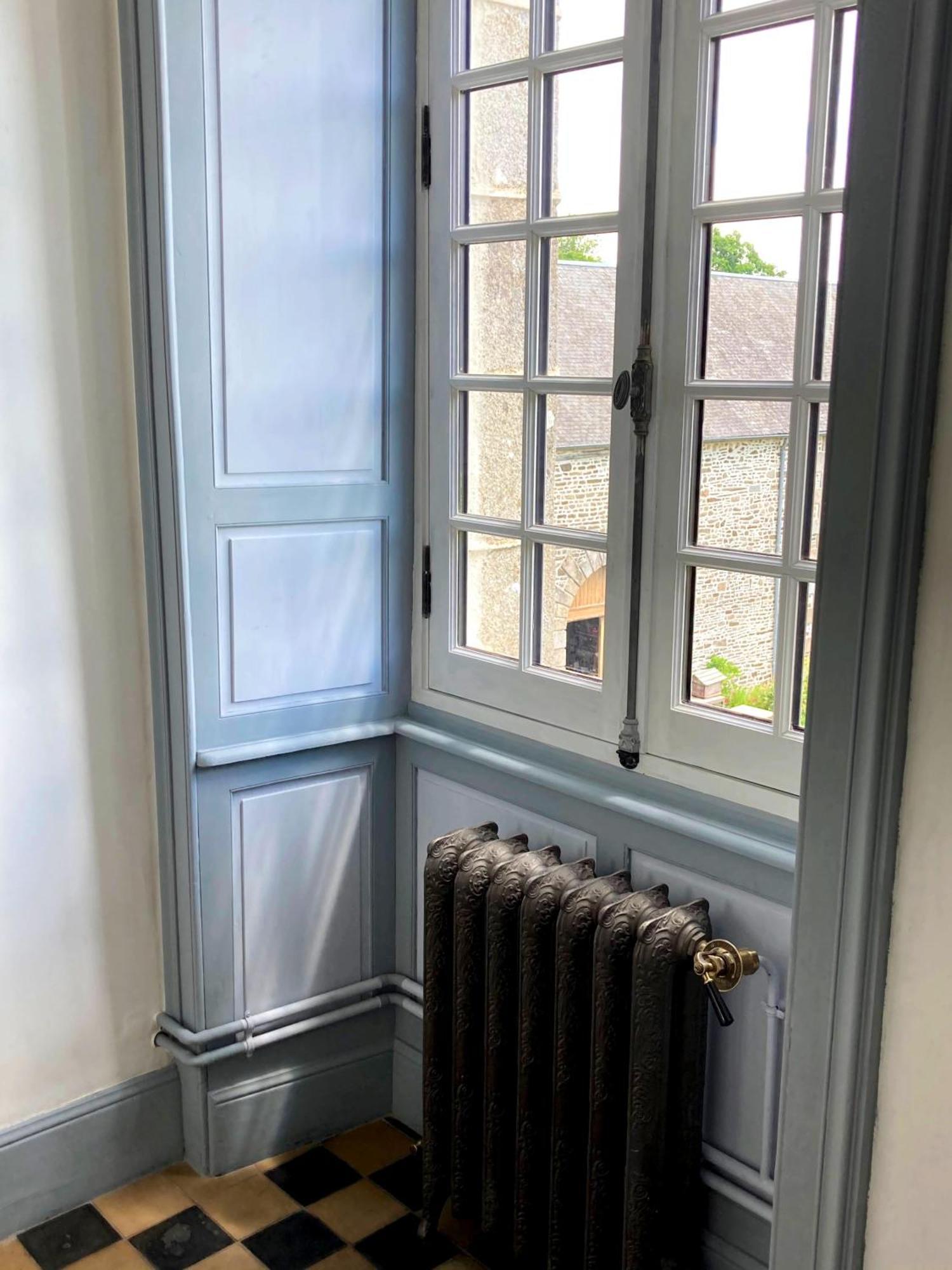 Chateau Isigny: Boutique B&B Near Mont Saint Michel Isigny-le-Buat Exterior photo