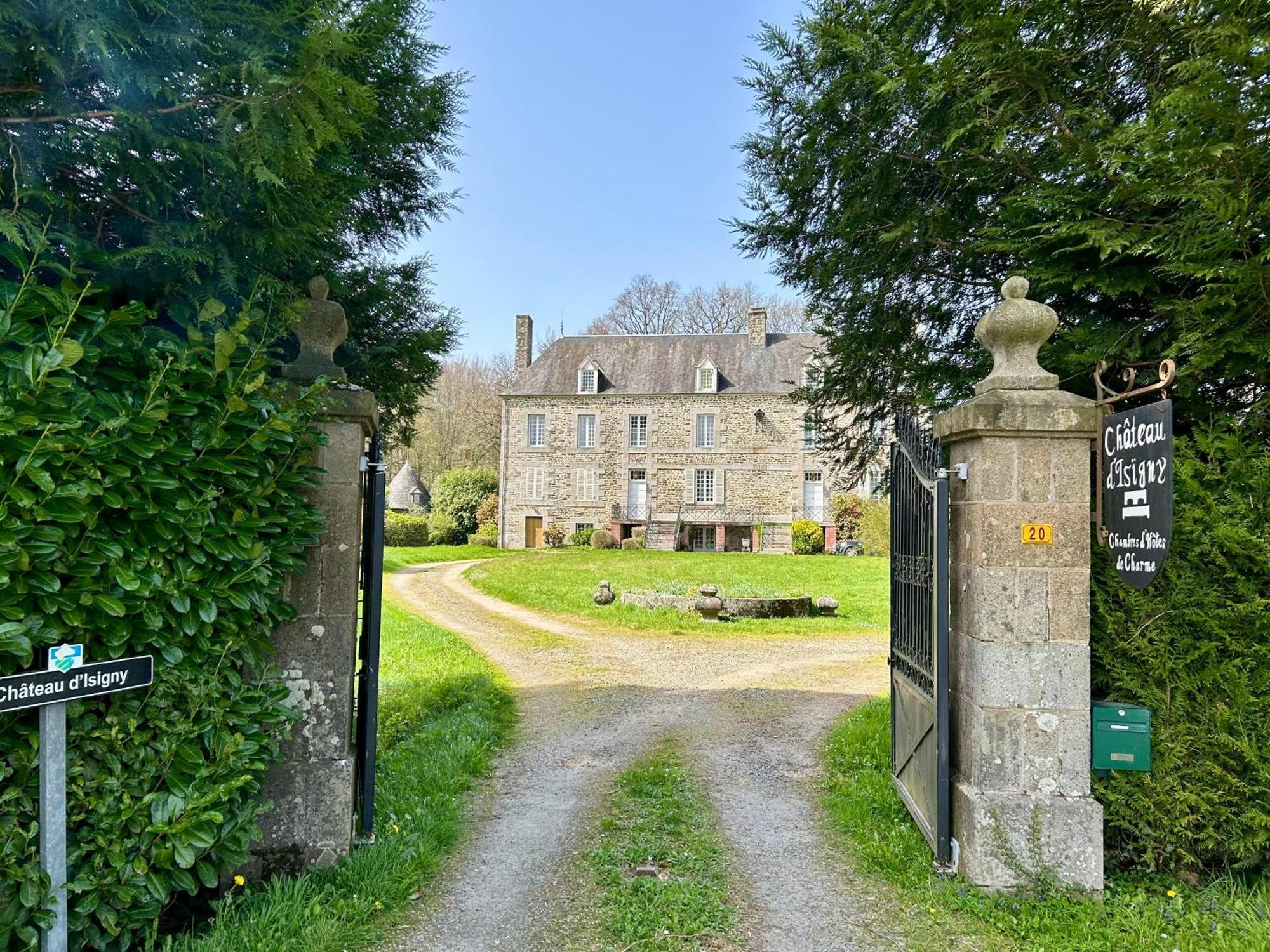 Chateau Isigny: Boutique B&B Near Mont Saint Michel Isigny-le-Buat Exterior photo